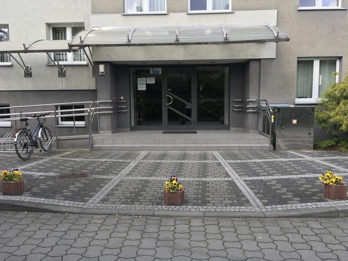 Gosciniec Tombor Katowice Exterior foto